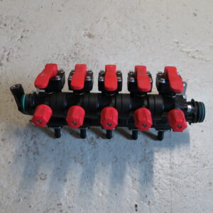 1717-10 Arag bomventil 5 uttak m/liketrykk T5